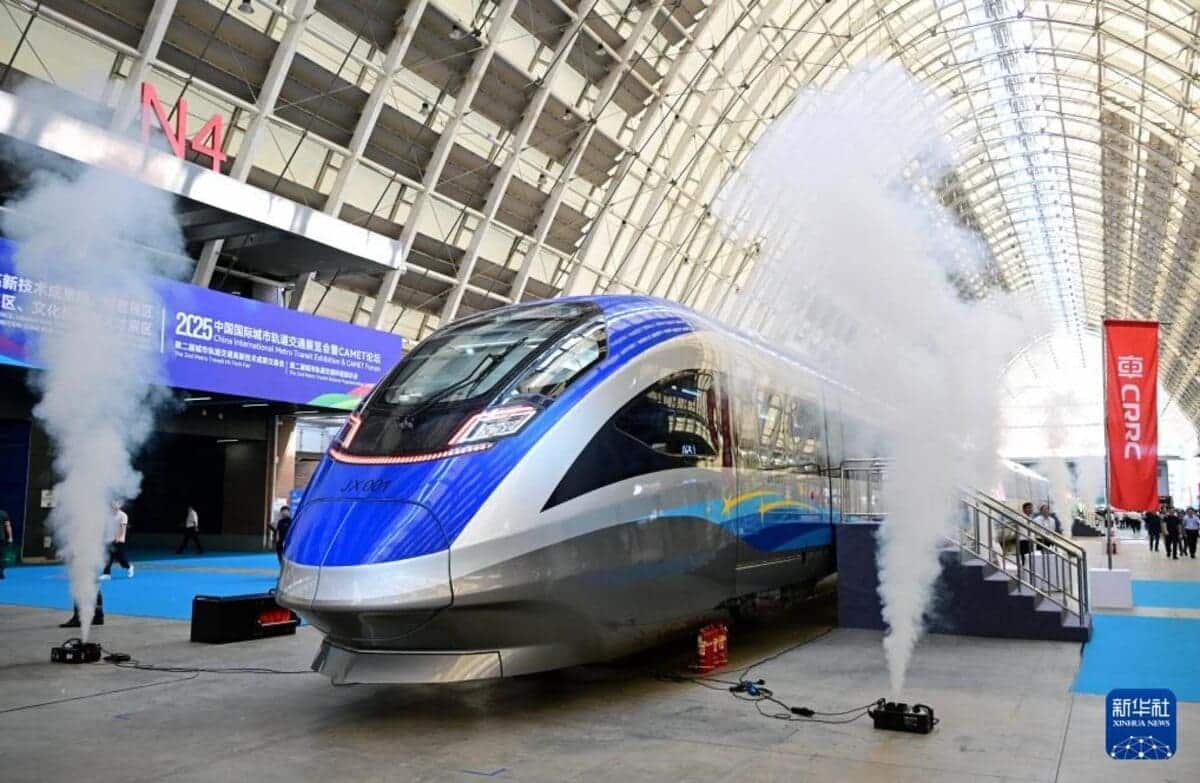 AUTOMATED TRAIN