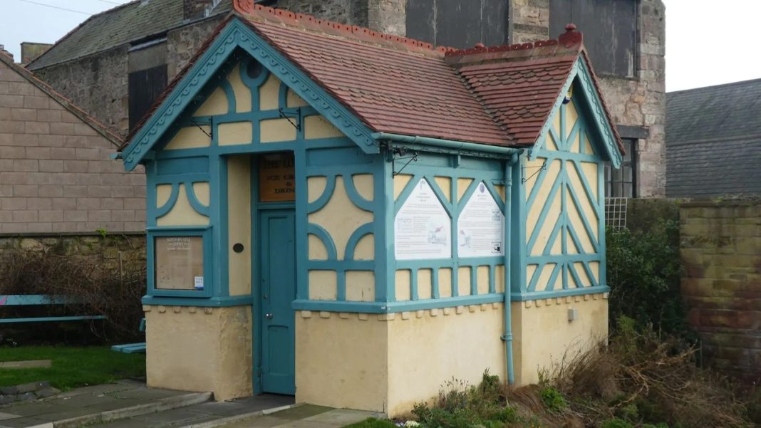 public toilets for women