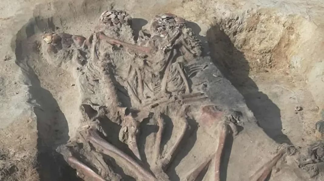 unique grave